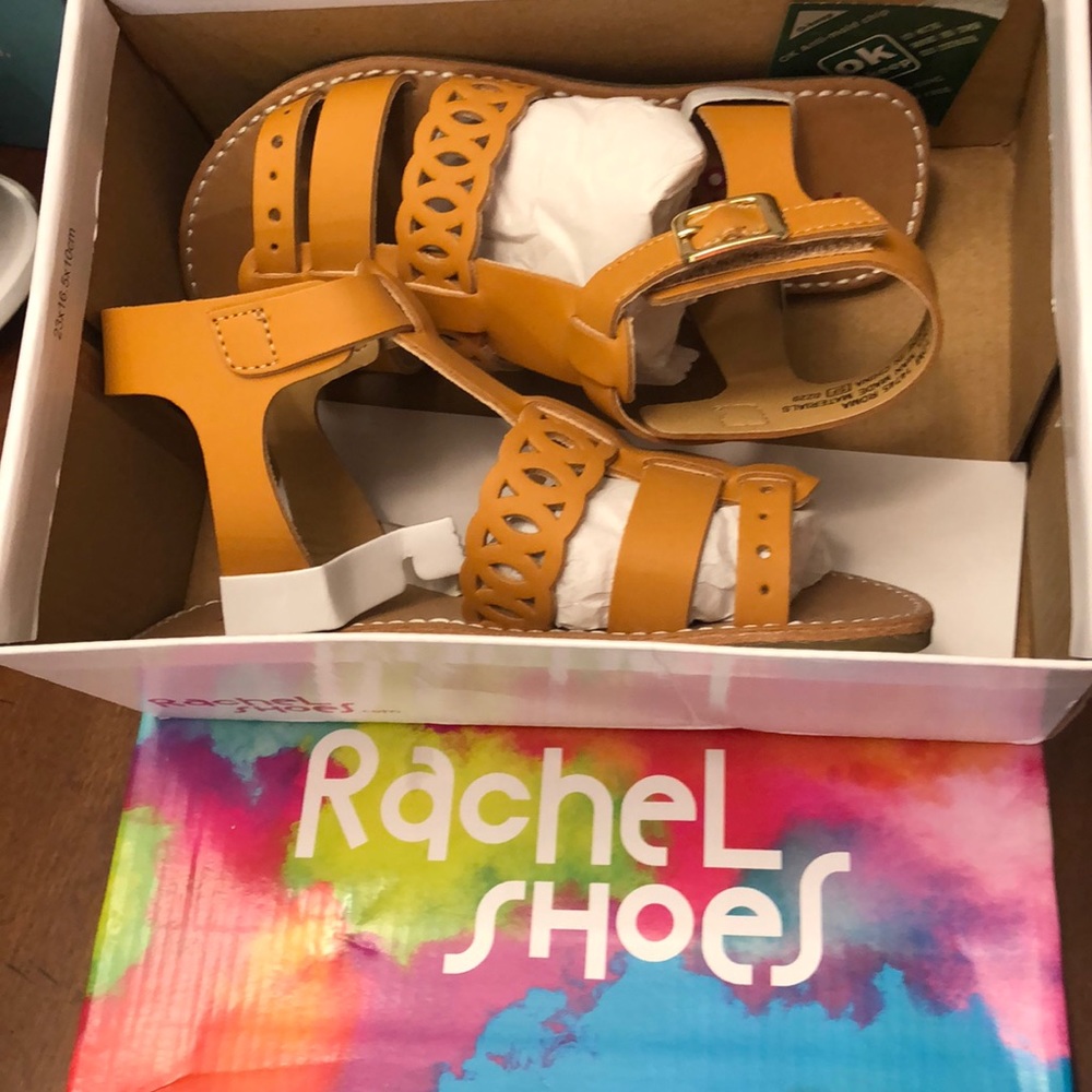 Girls sandal